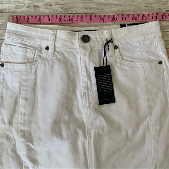 Kut From the Kloth Connie White Step Hem Skirt - Picture 9 of 11